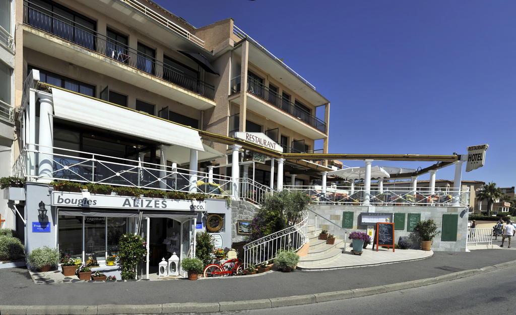 Hôtel Les Alizés Cavalaire-sur-Mer Exterior foto